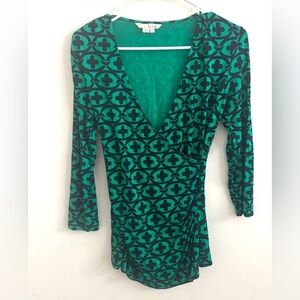 Boden Cross Green Black Faux Wrap Blouse V-Neck Women Cross Over Stretch Size 4
